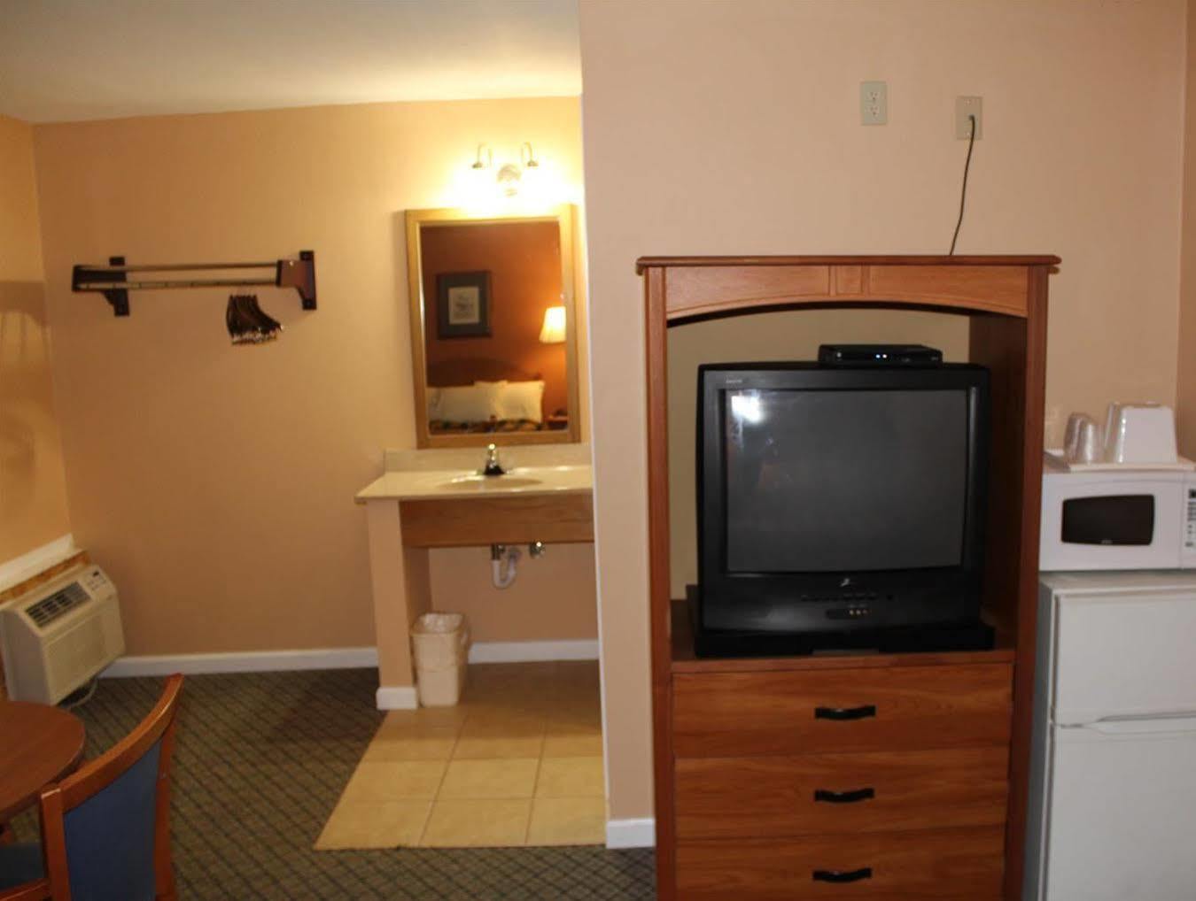 Budget Inn Lynchburg And Bedford Goode Buitenkant foto